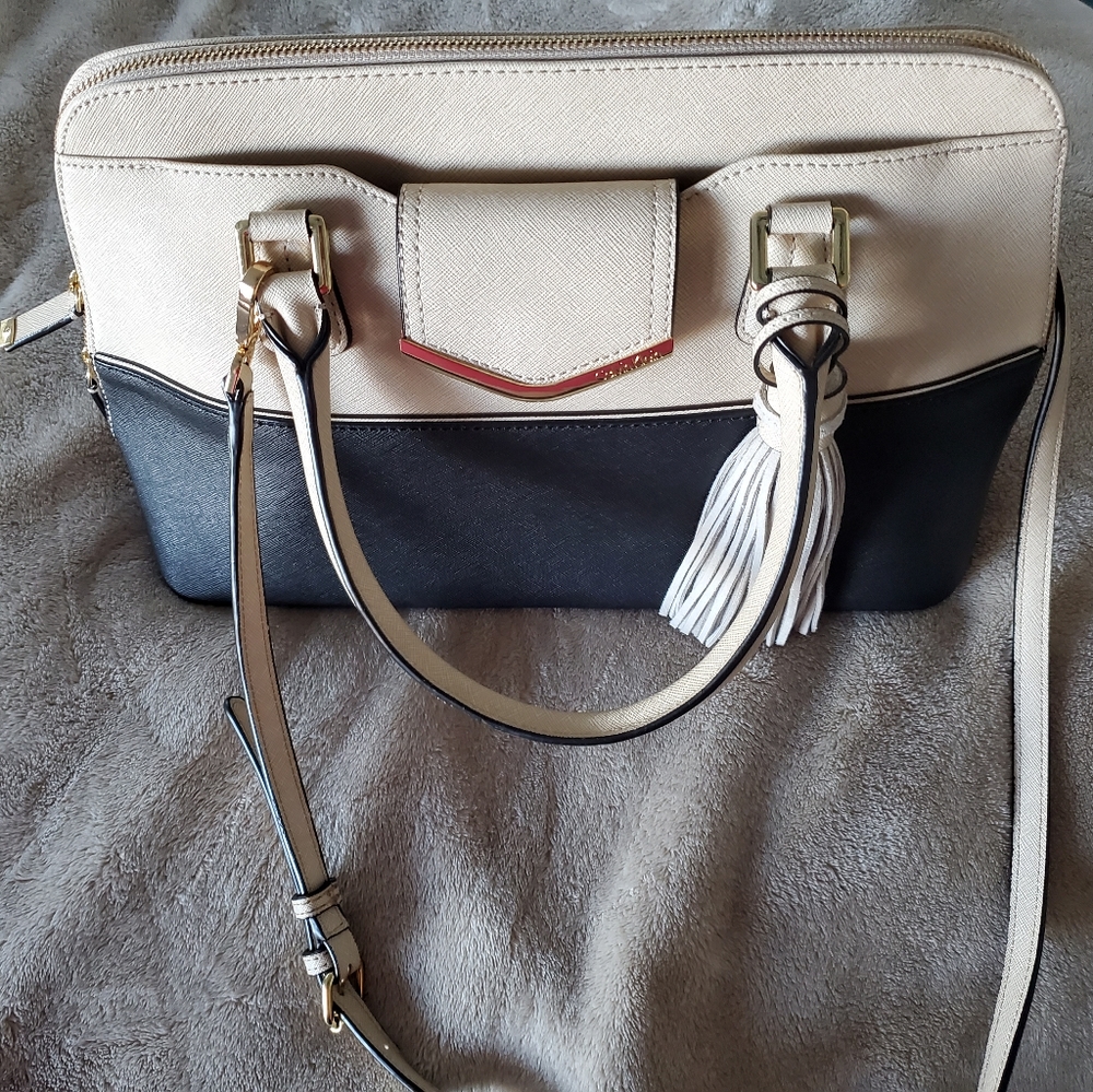 CALVIN KLEIN LEATHER Shoulder bag